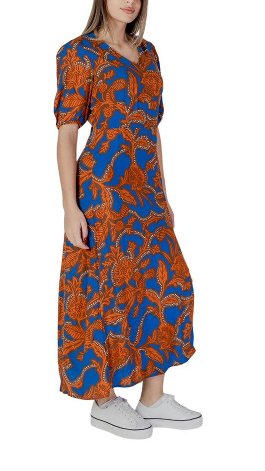 B.Young Blue Viscose Long