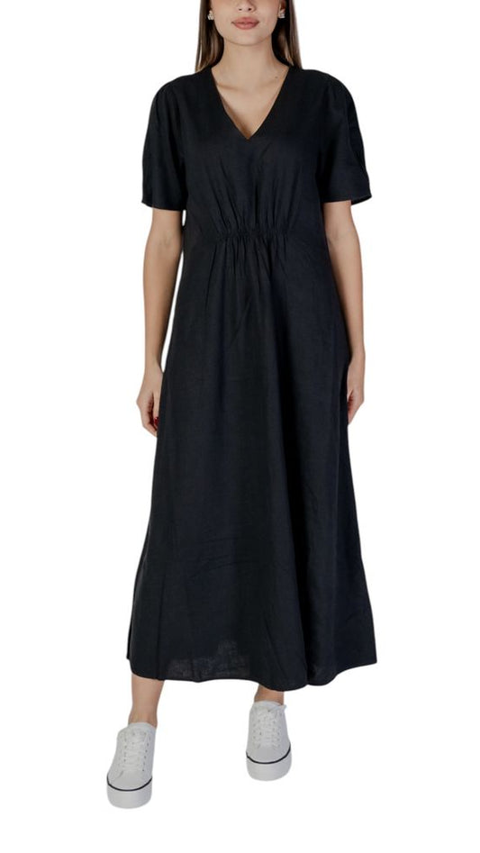 B.Young Black Linen Long
