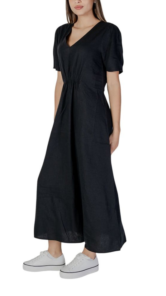 B.Young Black Linen Long